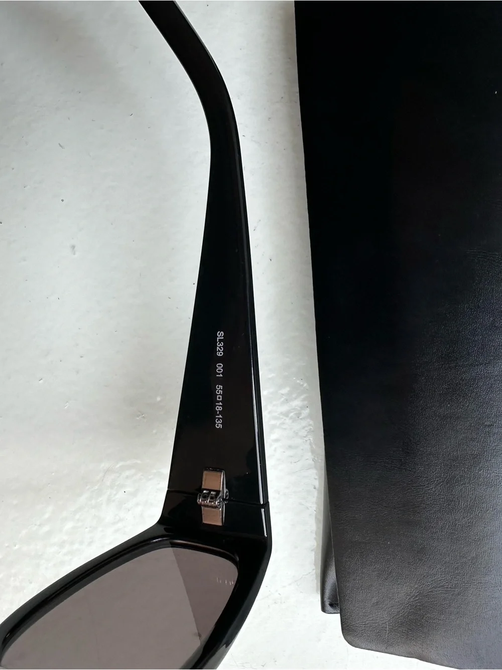 Saint Laurent SL 329-001 New Wave